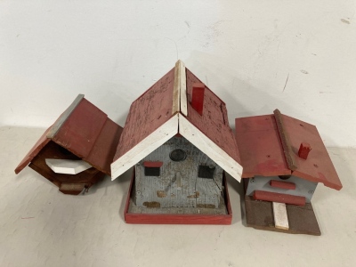 3 Bird Houses