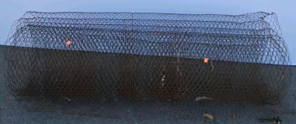 24" x 10' Chicken Wire Mesh Roll, 1" Galvanized Hex Netting, Heavy Rust, 20 Gauge Steel