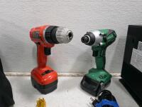 Working ChannelLock 3.6v Screwdriver, Hitachi Impact Driver, C3000A Router, 2 UltraTech 12V Batteries, Tool Lot - 2