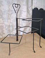 (1) Pampered Chef StackableCooling Rack, Item #1587 & (1) Pampered Chef Simple Additions 3-Tier Square Plate Stand - 3