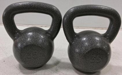 Pair of 35 lb Gray Cast Iron Kettlebells &ndash; Standard Handles, Hammer-tone Finish, Set of 2