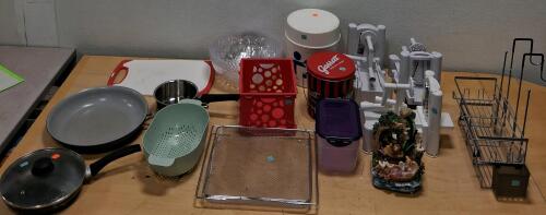 Mixed Kitchenware Lot: Spiralizers, Frying Pans, Storage, Racks & Decorative Figurine