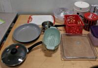 Mixed Kitchenware Lot: Spiralizers, Frying Pans, Storage, Racks & Decorative Figurine - 3