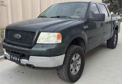 2005 FORD F-150 - 4X4!