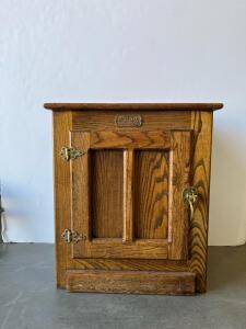 Simmons Hardware Co. White Clad Oak Ice Box Cabinet, Early 1900s, 22" W x 16" D x 24" H