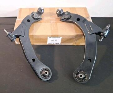 (1) 2-Piece Lower Control Arm Set W/ Ball Joints For 2005-2010 Chevy Cobalt, In FN-G