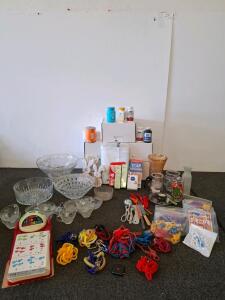 5 boxes. Motorola Solutions WLMT-1021 Pendant Arm Mount, 8.1" Length, 1.5" NPT Female Thread, punchbowl and glassware set. Kitchenware, supplements and more ( shelf P)