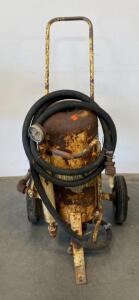 Portable Industrial Sandblaster, 10-15 Gallon, 2-Wheel, Includes Hose and Pressure Gauge( Unable to Test )
