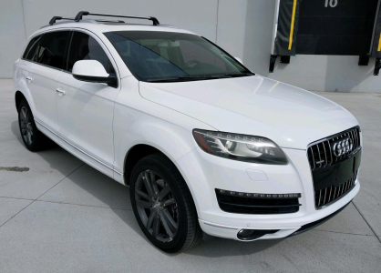 2011 AUDI Q7 - TURBO DIESEL!