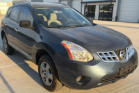 2015 NISSAN ROGUE - 4X4! - 7