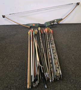 Bear Archery Grizzly II Compound Bow, 38" ATA, 45-60lb Draw, 25 Mixed Arrows, Right-Hand