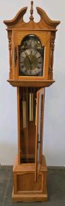 Emperor Grandfather Clock, Solid Oak Case, Brass Dial with "Tempus Fugit" Motif, Mechanical Chain-Driven Movement