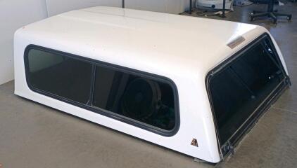 LEER White Fiberglass Truck Cap, Cab-High, Sliding Side Windows, 8Ft Bed, Third Brake Light