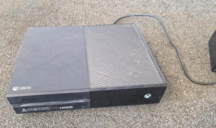 Microsoft Xbox One 500GB Console Model 1540 with Power Supply, 2014, Black, SN: 2202086343848 (plugged in and functioning)