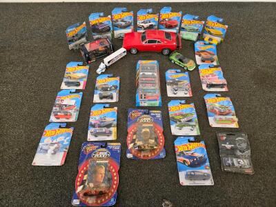 Die-Cast Model Car Collection: Hot Wheels, Bburago, Winners Circle, 15+ Pieces