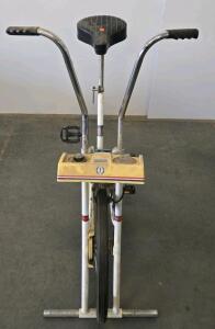 Sears XC 3000 Stationary Exercise Bike, Steel Frame, Analog Console, Adjustable Seat, 1980s