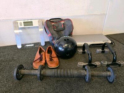 Mixed Lot: SV2000 DVD Recorder, Weider Push-up Bars, Ab Roller, Beurer Scale, AMF Classic S3D Bowling Ball, Shoes, Bag