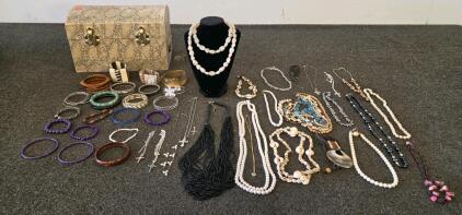 Large Mixed Vintage Costume Jewelry Lot &ndash; 30+ Necklaces, Bangles, Faux Pearls, Snakeskin Box