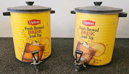 Lipton 3-Gallon Iced Tea Dispenser with Cecilware Spout, Stainless Steel Body, and Black Lid