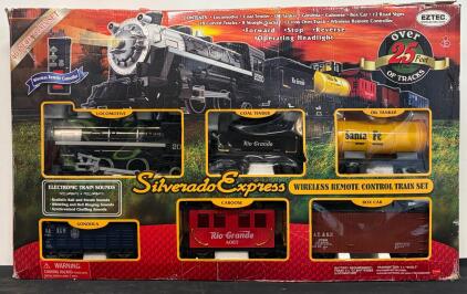 EZTEC Silverado Express Wireless Remote Control G Scale Train Set, 6 Cars, 25ft Track, Boxed