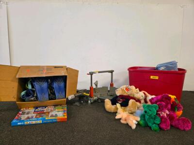 Assorted Office & School Supplies Lot &ndash; 15+ Binders, Pens, Notepads, Index Cards, Envelopes, Storage & More (Shelf A)