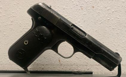 Colt Automatic Hammerless .32 ACP Rimless Pistol, Serial 31260, Blued, Early Production