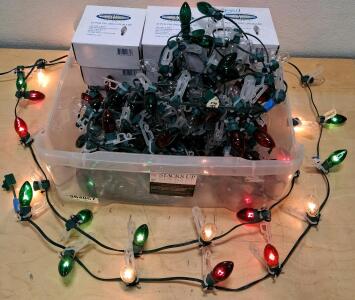 Christmas Lights C9-7-GR 100ft String Lights with 75+ Incandescent Bulbs, 7W, E17 Base