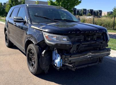 2017 FORD EXPLORER - AWD!