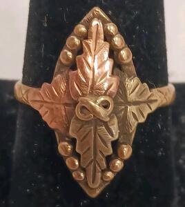 Black Hills Gold Marquise Leaf Ring, 10K-12K Tri-Color Gold, Hand Engraved, Size Not Listed