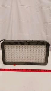 LED Grow Light 1500W Full Spectrum, 3 Fans, CE RoHS, 230W Actual Draw, Fits 4x4 ft Area