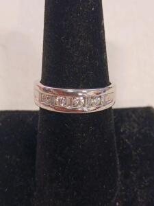 14K White Gold Diamond Band Ring with 7 Channel-Set Diamonds, 0.25-0.50 Carat Total Weight