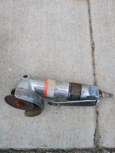 Sioux Pneumatic Angle Grinder 4" Wheel, Air Powered, Guard, Throttle Lever