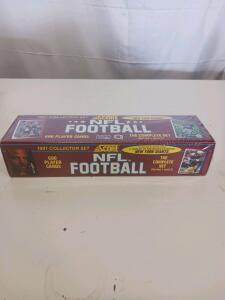 1991 Score NFL Football Collector Set - Factory Sealed, 690 Cards, Includes Brett Favre Rookie