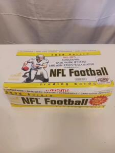 2000 Pacific Aurora NFL Football Hobby Box &ndash; Opened