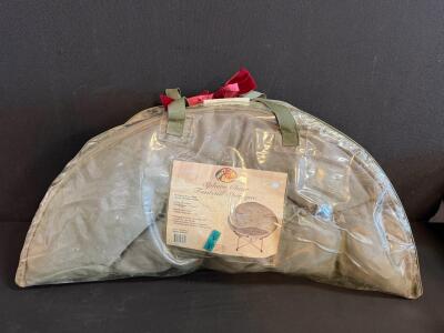 Bass Pro Shops Sphere Chair BPMOL-G &ndash; Foldable Steel Frame, Olive, Carry Bag Included (E)