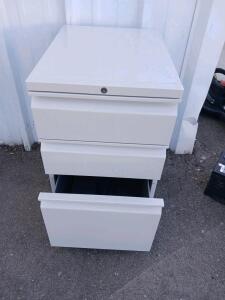 White 3-Drawer Metal Pedestal Filing Cabinet, Locking, 15.5"x19.5"x27.5"