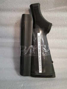 Mossberg 930 935 12 Gauge Synthetic Stock and Forend Set, Black, Checkered Grip ( shelf D)