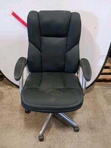 Black Mesh Swivel Executive Office Chair with Padded Arms and High Back