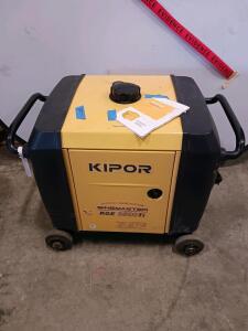 KIPOR Sinemaster KGE 3500Ti Inverter Generator, 3,300W Max, 120V, Electric/Recoil Start, Manual