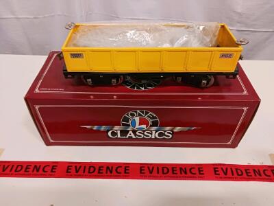 Lionel Classics 1512 Gondola O Gauge Model Train Car, Yellow, Metal, Boxed, Latch Couplers
