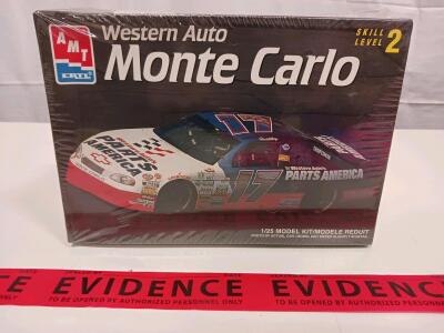 AMT/ERTL 1/25 Western Auto Monte Carlo #17 NASCAR Model Kit 8163 Factory Sealed 1997