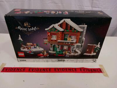 LEGO&reg; Icons Alpine Lodge 10325, 1,517 Pieces, 5 Minifigures, Winter Village Collection