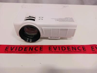 Vankyo Performance V630 Full HD 1080p Projector with Manual Focus and Keystone Correction