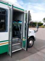 2009 FORD E-350 - CHAIR LIFT! - 14