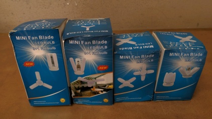 (4) NEW Mini "Fan Blade" LED Bulbs