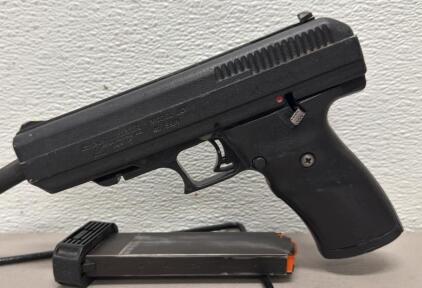 Hi-Point JCP .40 S&W Semi-Auto Pistol, Polymer Frame, 4.5" Barrel, Serial X711649