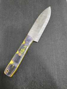 Custom Damascus Chef Knife 5.5" Blade, Yellow/Black Handle, Mosaic Pin, 12" Overall