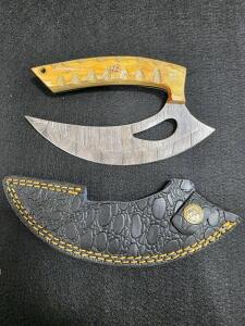 Custom Handmade Damascus Ulu Knife, 6.75" Blade, Wood Handle, Leather Sheath, Mosaic Pin