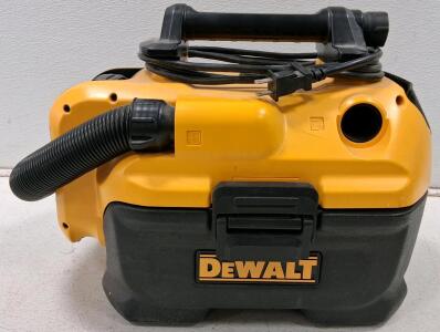 DEWALT Portable Wet/Dry Shop Vacuum, Corded Electric (Turns On, Worth Around 200)