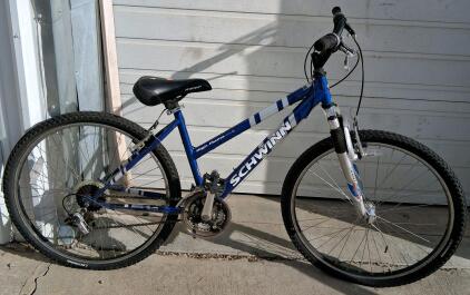 Schwinn High Plains Mountain Bike, 26" Wheels, 21-Speed, Front Suspension